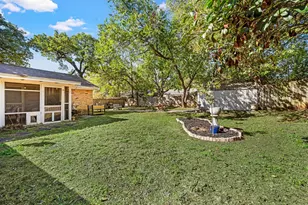 1317 Wade Dr, Bedford, TX 76022 - Photo 2