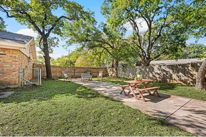 1317 Wade Drive, Bedford, TX 76022 - Photo 32