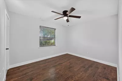 728 Douglas Street, Burleson, TX 76028 - Photo 18