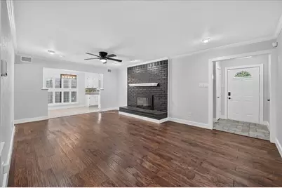 728 Douglas Street, Burleson, TX 76028 - Photo 4