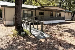 107 Meadowlark Ln, Mabank, TX 75156 - Photo 1