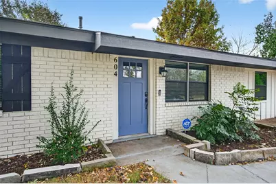 604 E Summit Street, Sherman, TX 75090 - Photo 2