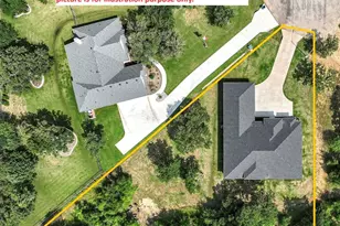 4013 Legend Trl, Granbury, TX 76049 - Photo 36