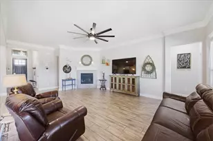 136 Sapphire Ln, Waxahachie, TX 75165 - Photo 6