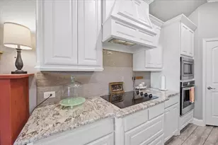 136 Sapphire Ln, Waxahachie, TX 75165 - Photo 14