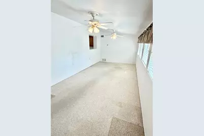 2414 Himes Street, Irving, TX 75060 - Photo 10