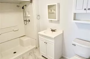 2414 Himes St, Irving, TX 75060 - Photo 18