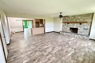 22184 Old River Rd, Trinidad, TX 75163 - Photo 12