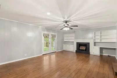 801 Park, Gilmer, TX 75644 - Photo 16