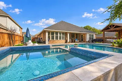 726 Celebrity Court, Midlothian, TX 76065 - Photo 2