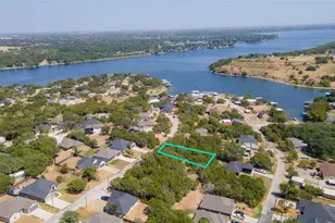 2621 Austin Dr, Granbury, TX 76048 - Photo 1