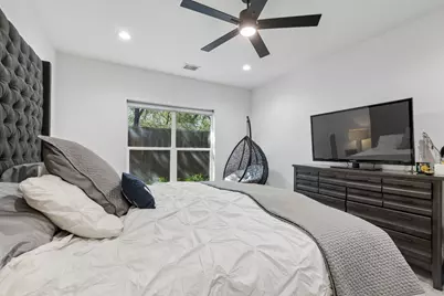 1112 Muncie Avenue, Dallas, TX 75212 - Photo 20