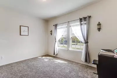 220 Evers Way, Denton, TX 76207 - Photo 20