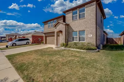 220 Evers Way, Denton, TX 76207 - Photo 2