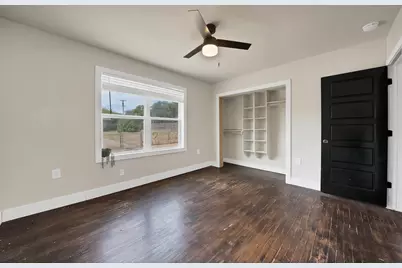 2035 Haltom Road, Haltom City, TX 76117 - Photo 16