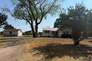 1474 Co Rd 3370, Ladonia, TX 75449 - Photo 4