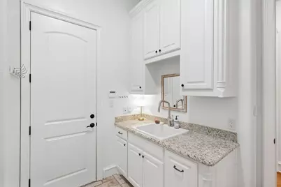 1721 Fountain Pass Drive, Colleyville, TX 76034 - Photo 14