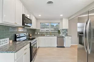 417 Fieldwood Terrace, Hurst, TX 76053 - Photo 10