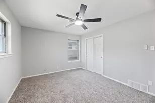 417 Fieldwood Terrace, Hurst, TX 76053 - Photo 16