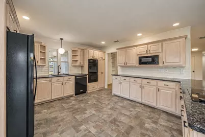2409 Fairview Drive, Plano, TX 75075 - Photo 12