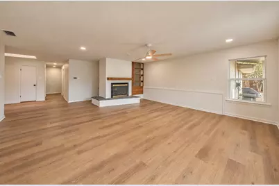 2409 Fairview Drive, Plano, TX 75075 - Photo 8