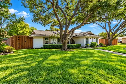2409 Fairview Drive, Plano, TX 75075 - Photo 2