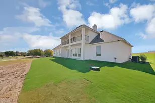 109 Top Flight Dr, Weatherford, TX 76087 - Photo 4