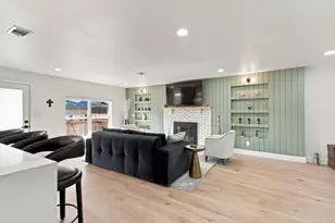 6816 Whitehill St, Dallas, TX 75231 - Photo 12