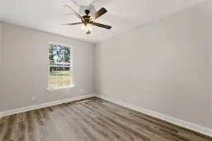 106 Royal St, Gilmer, TX 75645 - Photo 24