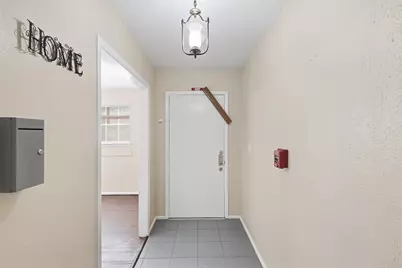 5682 Worrell Drive, Fort Worth, TX 76133 - Photo 4