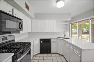 2514 Sherwood St, Denton, TX 76209 - Photo 12