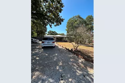 3716 Falconcrest Drive, Joshua, TX 76058 - Photo 6