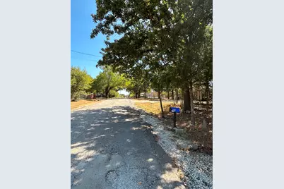 3716 Falconcrest Drive, Joshua, TX 76058 - Photo 4
