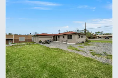 213 McKinney Avenue, Princeton, TX 75407 - Photo 4