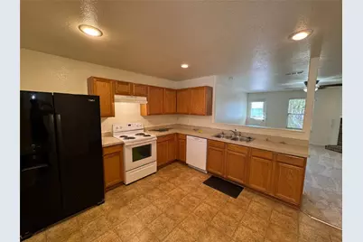 5729 Mirror Ridge Drive, Fort Worth, TX 76179 - Photo 6