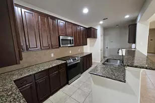 213 Willet Ct, Little Elm, TX 75068 - Photo 4