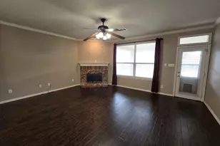 213 Willet Ct, Little Elm, TX 75068 - Photo 2