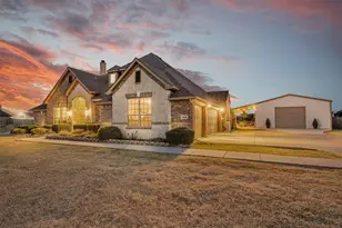 2231 Riverside Dr, Kaufman, TX 75142 - Photo 2