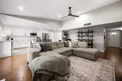 10945 Middle Knoll Drive, Dallas, TX 75238 - Photo 6