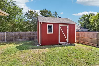 1504 Parrot Court, DeSoto, TX 75115 - Photo 24