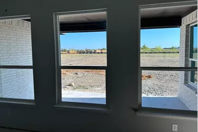 210 Horizon Road, Valley View, TX 76272 - Photo 12