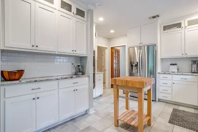 2209 Tremont Avenue, Fort Worth, TX 76107 - Photo 14