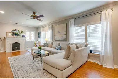 2209 Tremont Avenue, Fort Worth, TX 76107 - Photo 10