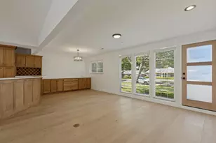 3728 Clubway Ln, Farmers Branch, TX 75244 - Photo 4