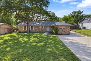 224 Mountain View Dr, Azle, TX 76020 - Photo 1