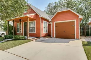 2512 Rugby Ln, Denton, TX 76209 - Photo 2