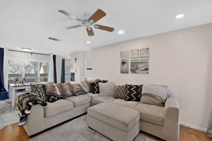 1909 Chasewood Cir, Arlington, TX 76011 - Photo 10