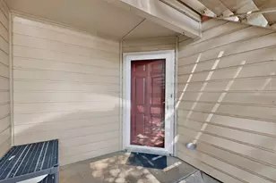 1909 Chasewood Cir, Arlington, TX 76011 - Photo 8