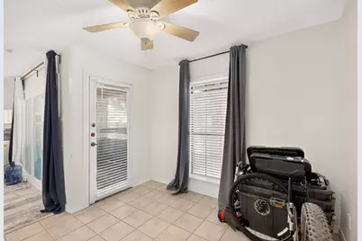1909 Chasewood Circle #112, Arlington, TX 76011 - Photo 22