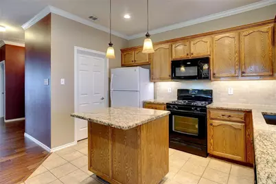 10012 Tehama Ridge Parkway, Fort Worth, TX 76177 - Photo 8